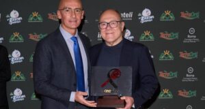 Carlo Verdone chiude Cinecibo Festival 2024: un successo tra cinema e sapori